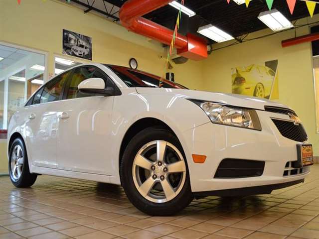 2013 Chevrolet Cruze 1LT Auto 4dr Sedan W/1sd